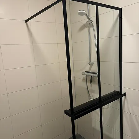 Hoevelieshout - Lux 4 Persoons Platteland