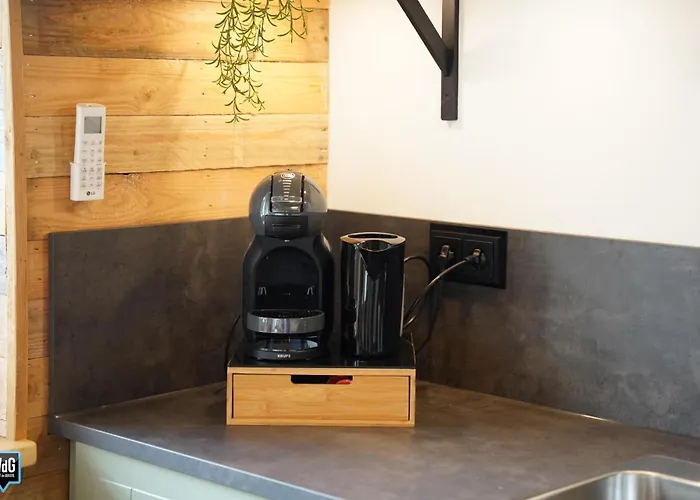 Hoevelieshout - Lux 4 Persoons Platteland